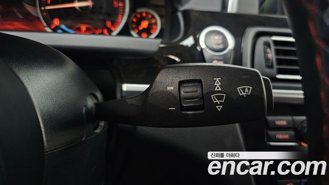 BMW 6-Series 2014 — photo 25