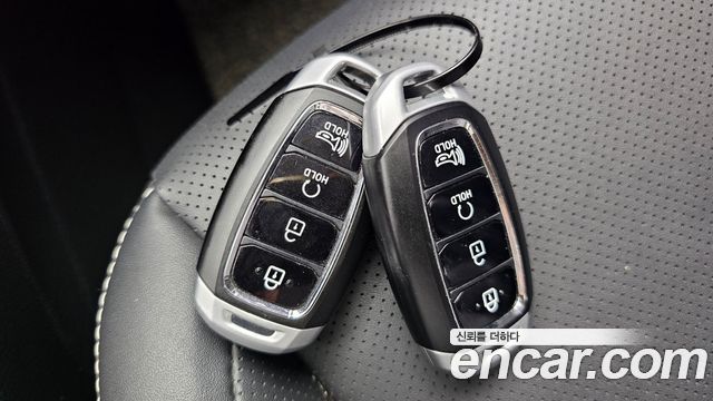 Hyundai Venue 2023 — photo 25