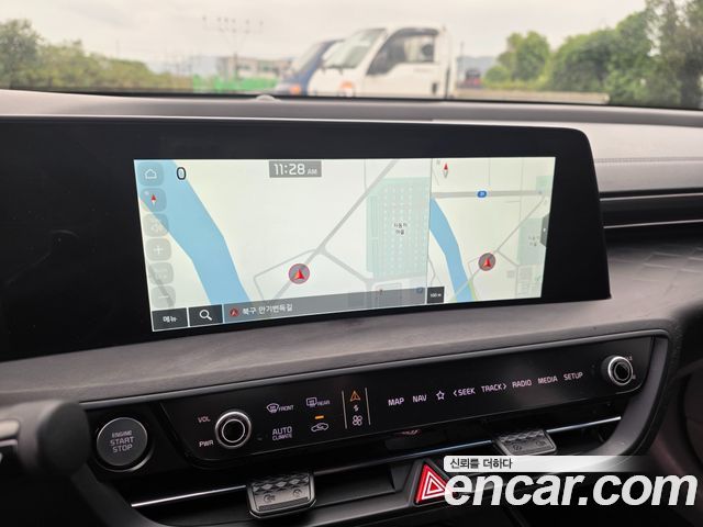 Kia K8 2022 — photo 11