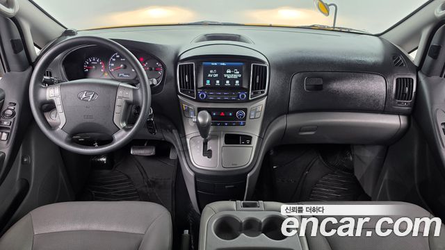 Hyundai Starex 2020 — photo 7