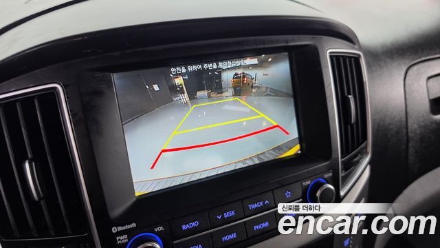 Hyundai Starex 2020 — photo 14