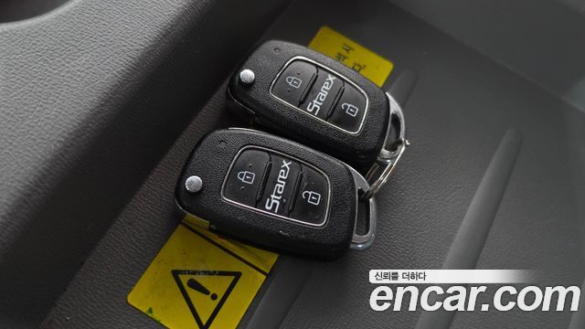 Hyundai Starex 2020 — photo 20