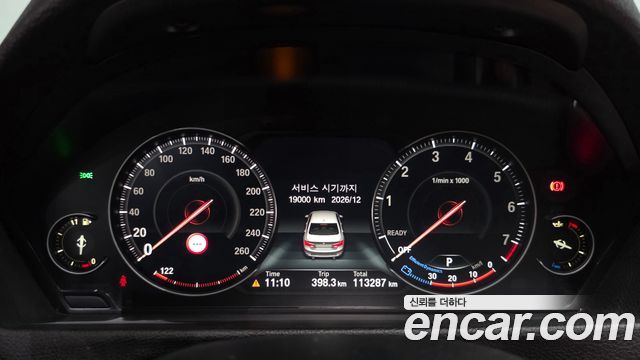 BMW 3-Series 2018 — photo 11