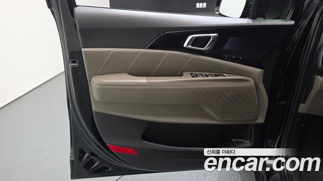 Kia Canival 2025 — photo 14