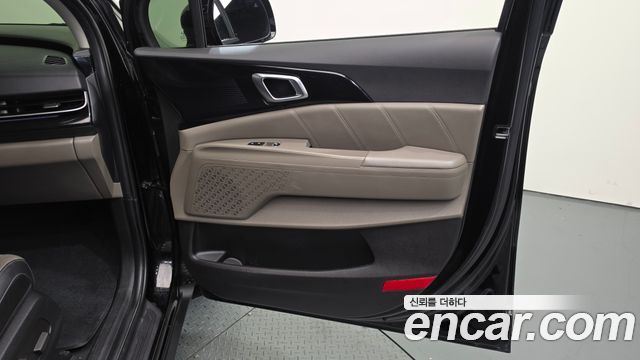 Kia Canival 2025 — photo 15