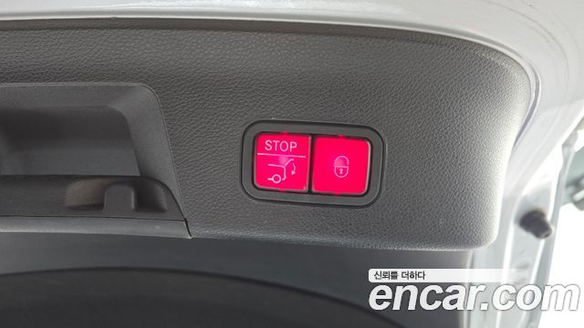 Mercedes-Benz GLE-Class 2017 — photo 19