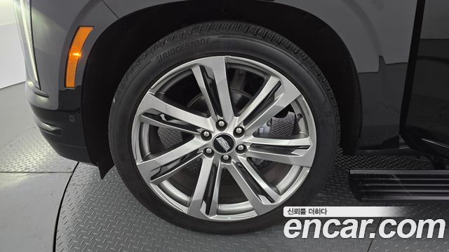 Cadillac Escalade 2025 — photo 5