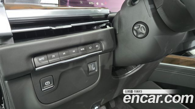 Cadillac Escalade 2025 — photo 15
