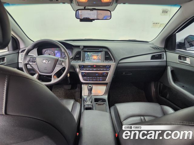 Hyundai Sonata 2016 — photo 16