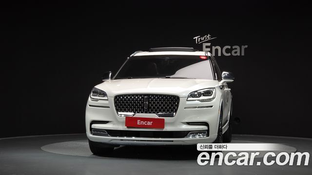 Lincoln Aviator 2022 — photo 3