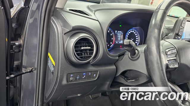 Hyundai Kona 2018 — photo 22