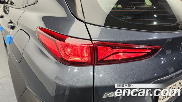 Hyundai Kona 2018 — photo 9