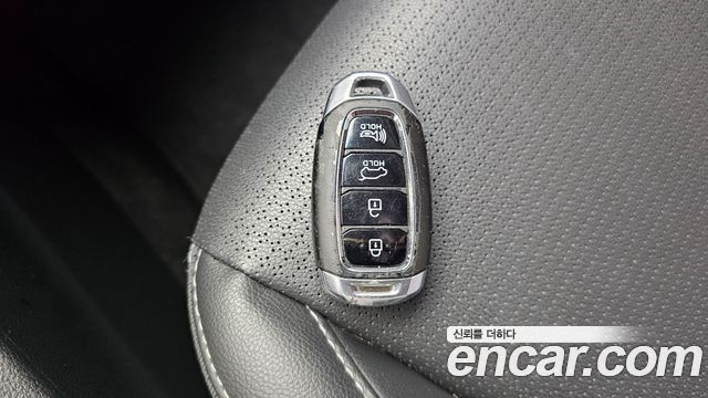 Hyundai Kona 2018 — photo 27