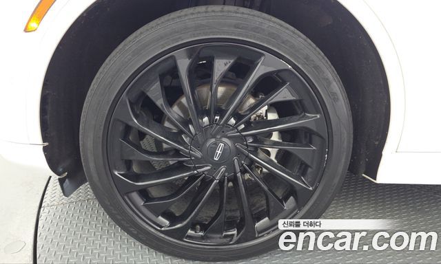 Lincoln Aviator 2023 — photo 5