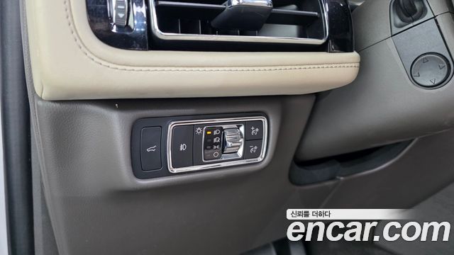 Lincoln Aviator 2023 — photo 23