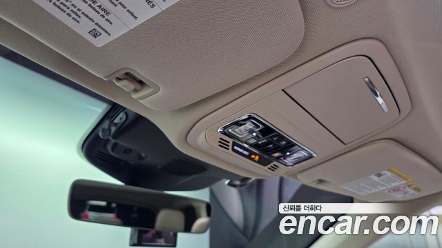 Lincoln Aviator 2023 — photo 28