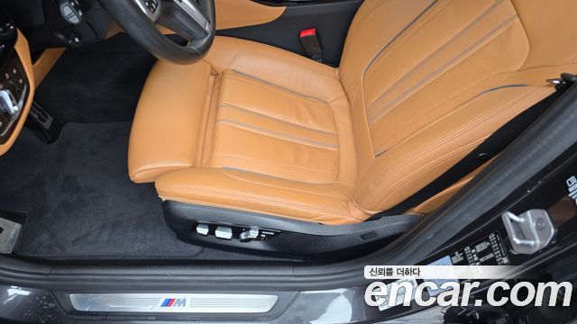 BMW 5-Series 2021 — photo 24