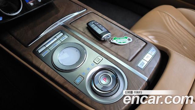 Genesis G80 2022 — photo 12