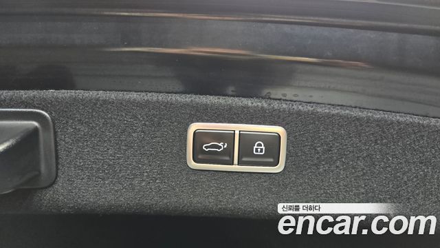 Genesis G80 2022 — photo 22