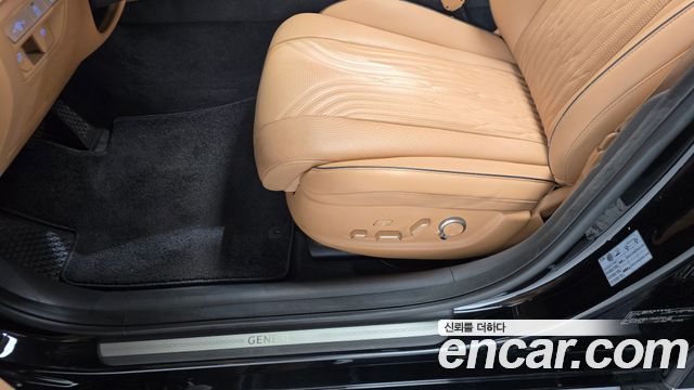 Genesis G80 2022 — photo 29