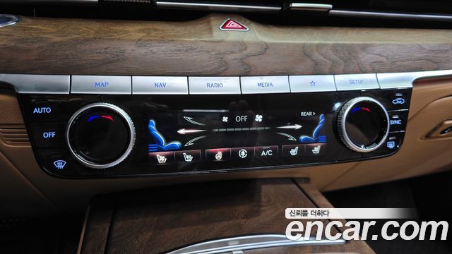Genesis G80 2022 — photo 32