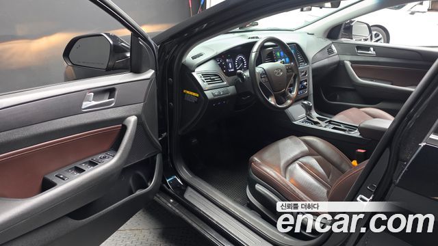 Hyundai Sonata 2017 — photo 10