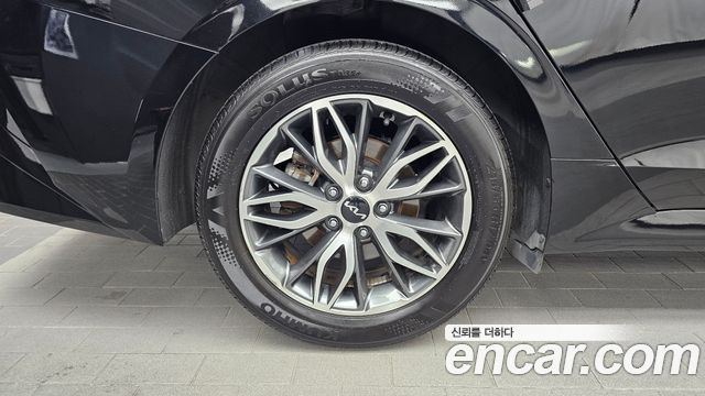 Kia K5 2023 — photo 5