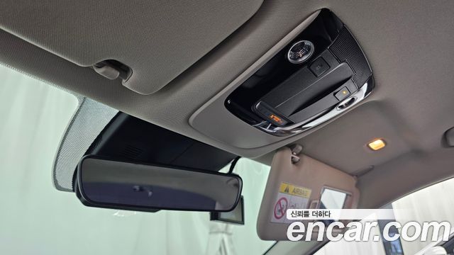 Kia K5 2023 — photo 17