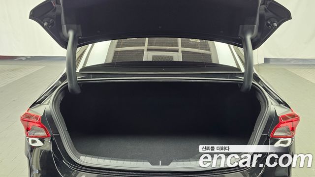 Kia K5 2023 — photo 20