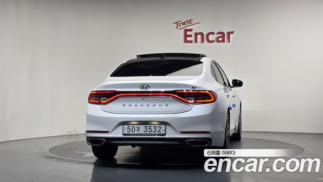 Hyundai Grandeur 2018 — photo 4