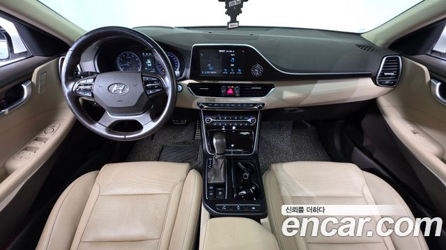 Hyundai Grandeur 2018 — photo 10