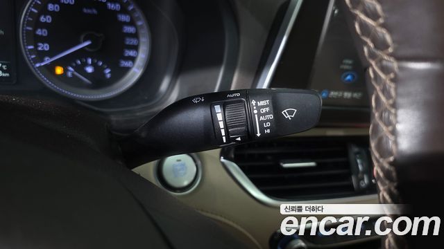 Hyundai Grandeur 2018 — photo 28