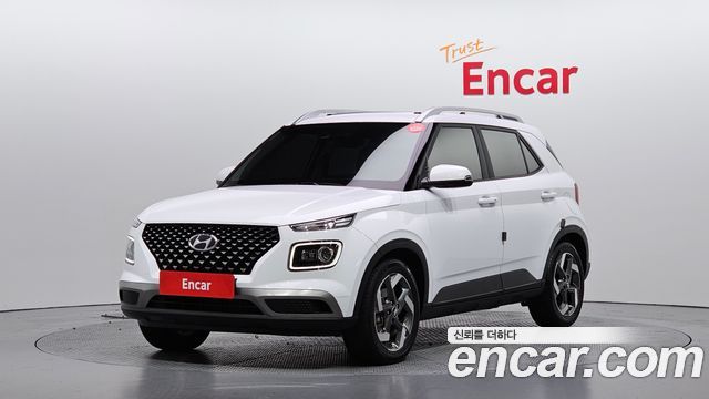 Hyundai Venue 2021 — photo 1