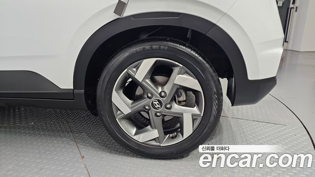 Hyundai Venue 2021 — photo 7