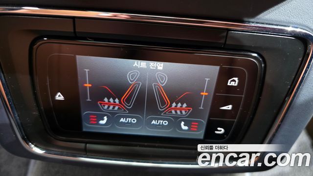 Bentley Bentayga 2018 — photo 25
