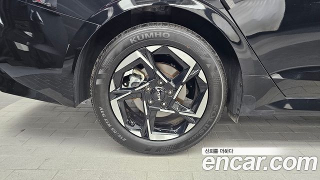 Kia K5 2025 — photo 5