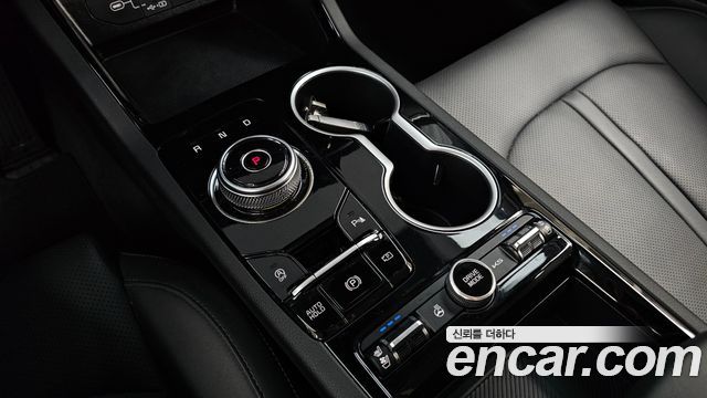 Kia K5 2025 — photo 12