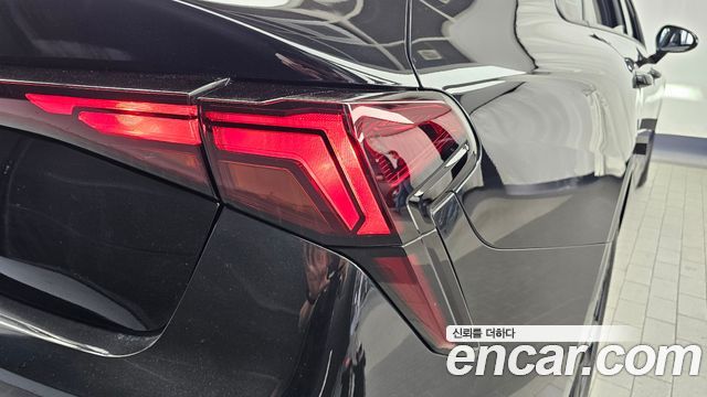 Kia K5 2025 — photo 9