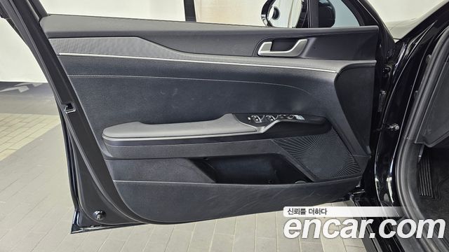 Kia K5 2025 — photo 14