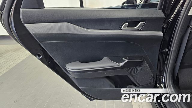 Kia K5 2025 — photo 15