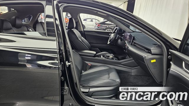 Kia K5 2025 — photo 16