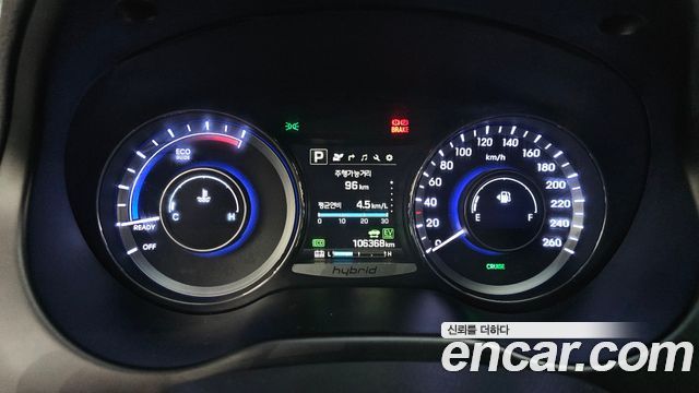 Hyundai Grandeur 2016 — photo 11