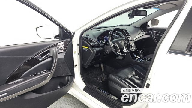Hyundai Grandeur 2016 — photo 13
