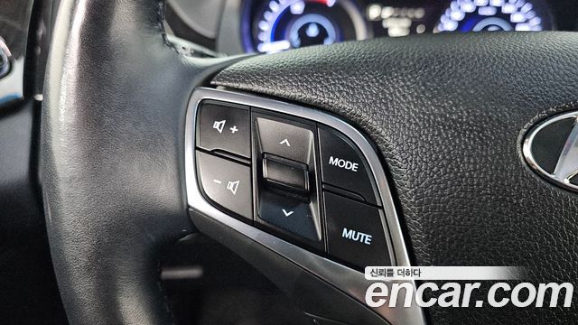 Hyundai Grandeur 2016 — photo 25