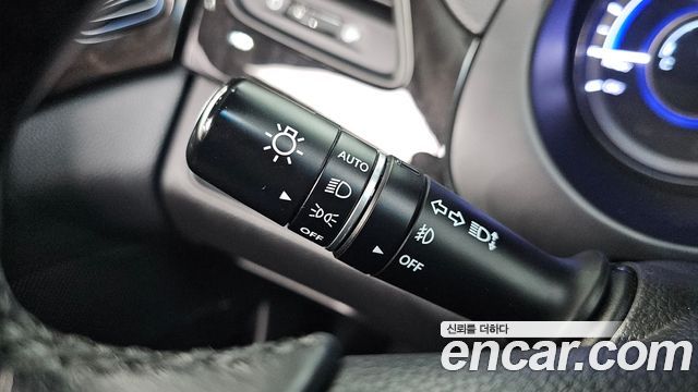Hyundai Grandeur 2016 — photo 27