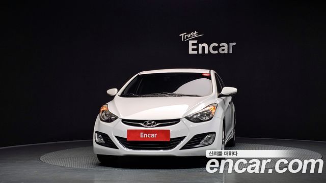 Hyundai AVANTE 2012 — photo 3