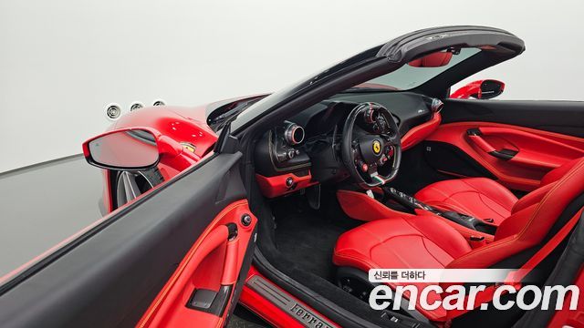 Ferrari F8 2021 — photo 13