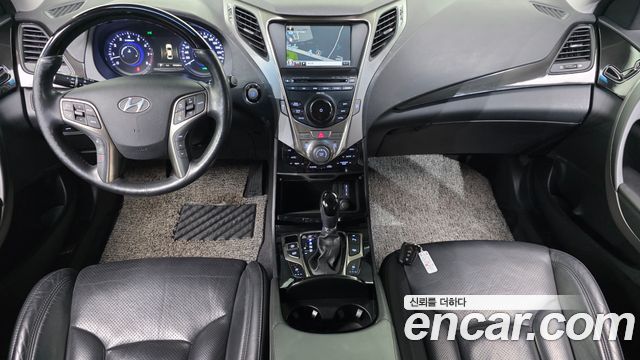 Hyundai Grandeur 2012 — photo 10