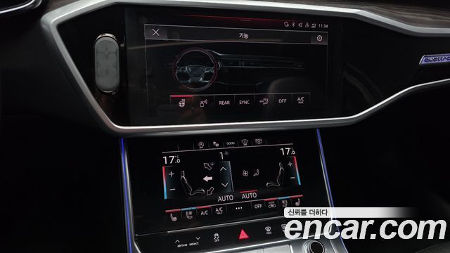 Audi A6 2022 — photo 23