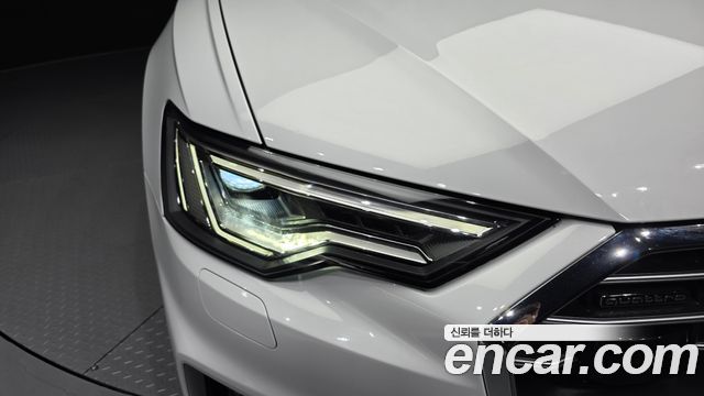 Audi A6 2022 — photo 8